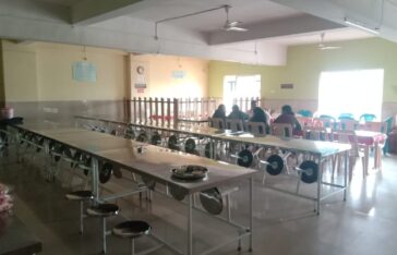 8cccff33-1860-4045-bbe5-374a1c5f8b5c 8cccff33-1860-4045-bbe5-374a1c5f8b5c